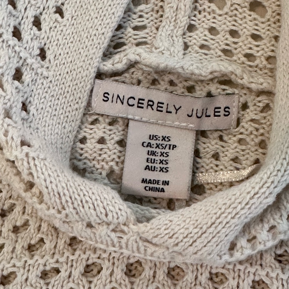 Sincerely Jules Cream Hooded Cropped Sweater XS 100% Cotton EUC - Picture 5 of 11